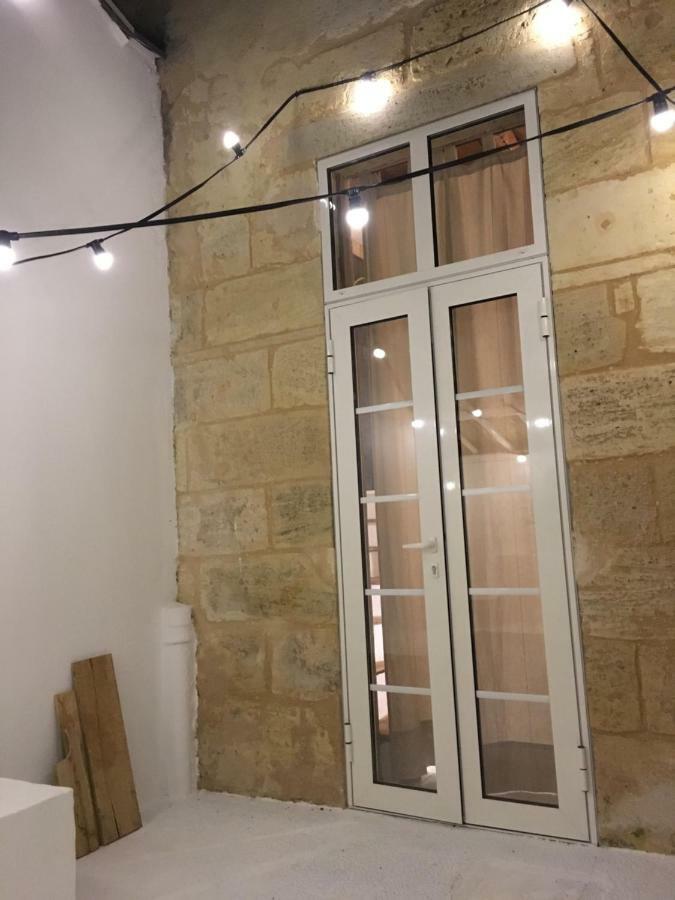 Mirmont Greek Style Apartment Bordeaux Exterior photo