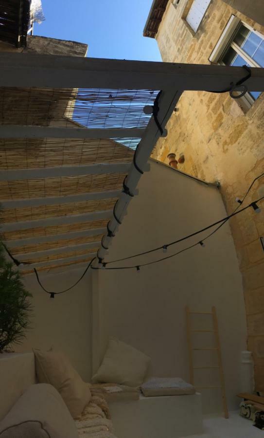 Mirmont Greek Style Apartment Bordeaux Exterior photo