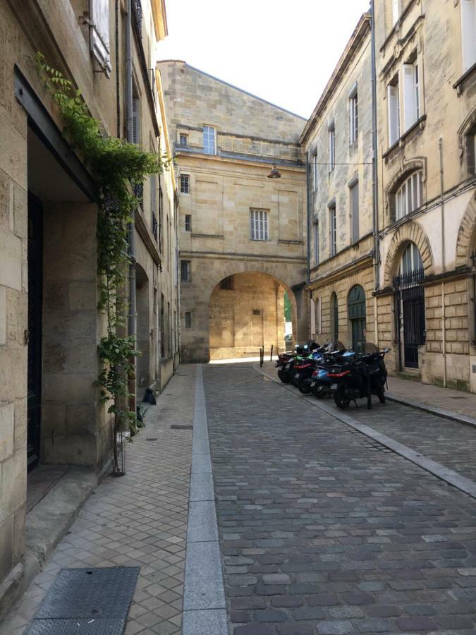 Mirmont Greek Style Apartment Bordeaux Exterior photo